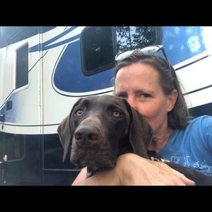 Meet your Posher, Anna